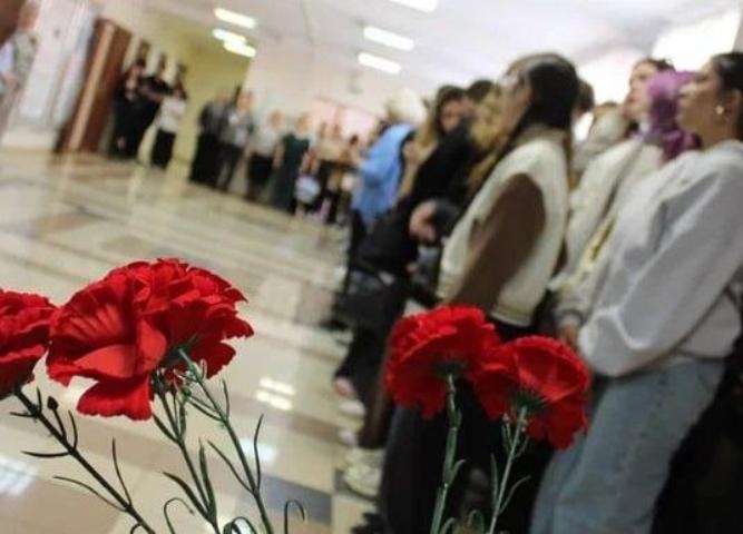 Линейка Победы в Иркутском технологическом колледже