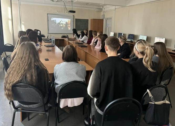 ЗАЩИТА ОТ ЦИФРОВЫХ УГРОЗ: В ИТК ПРОШЛИ КЛАССНЫЕ ЧАСЫ ПО ПРОФИЛАКТИКЕ МОШЕННИЧЕСТВА