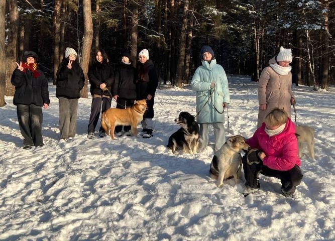 Студенты Иркутского технологического колледжа — в гостях у питомника «К9»!