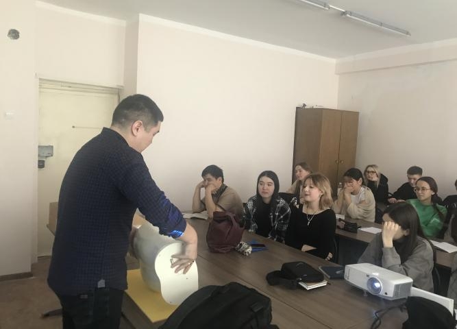 Второй день недели «Специалист торгового дела»