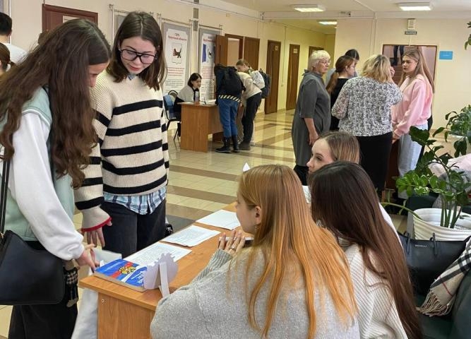 Правовой квест: студенты погружаются в мир юриспруденции на 'Неделе права'