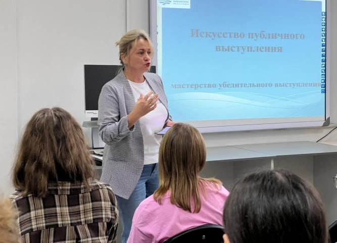 Студенты Иркутского технологического колледжа постигали искусство публичного выступления!