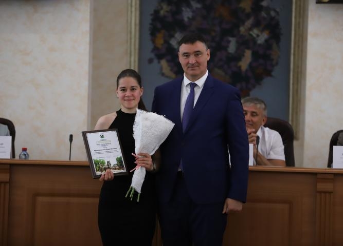 Торжественное вручение стипендии Мэра